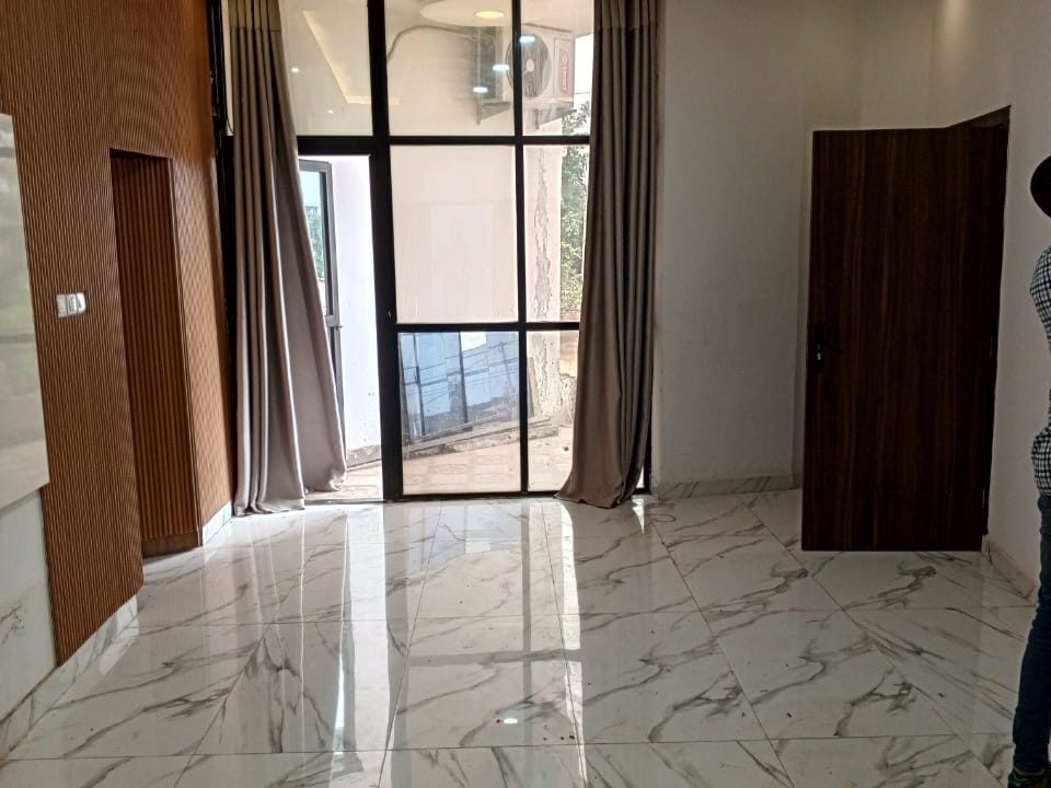 togolocation -appart 2 chambre salon zanguera (8)